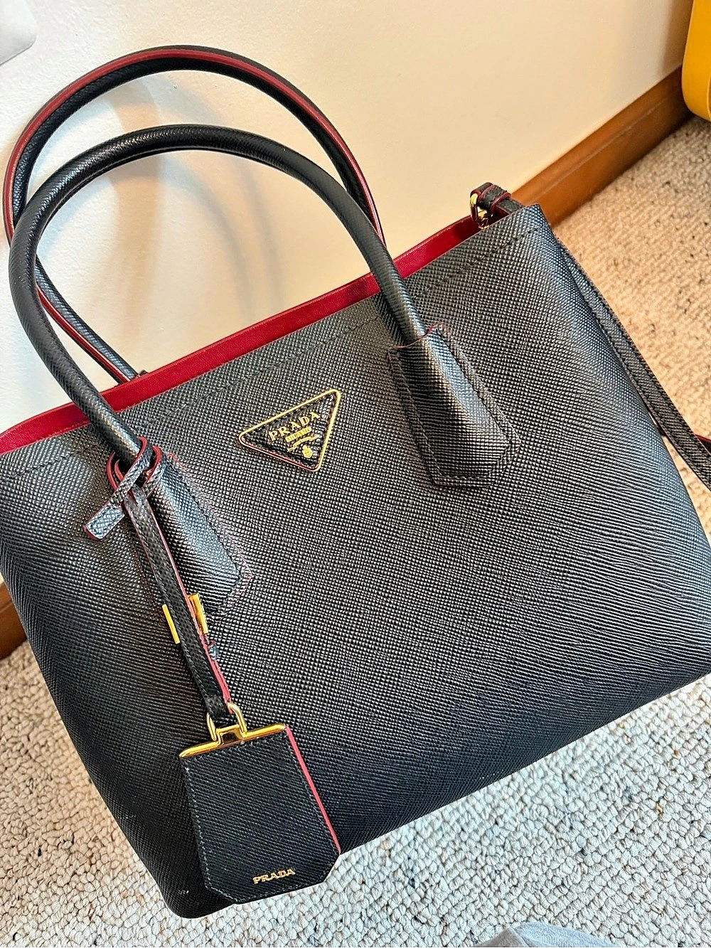 Prada Saffiano Double Bag Tote Black & Red - Picture 2 of 8